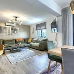 Сasa de vacaciones Shea By Interhome *