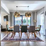 Shea By Interhome