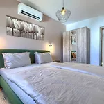 Сasa de vacaciones Shea By Interhome *