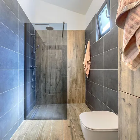 Shea By Interhome